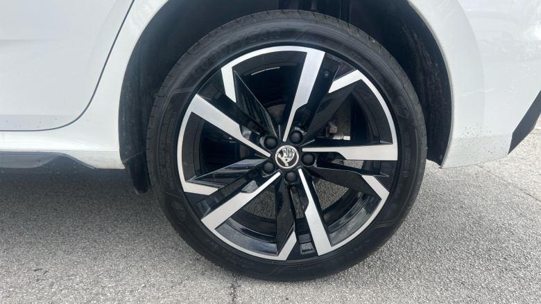 Skoda Kamiq 1.5 TSI Monte Carlo 5dr DSG Petrol Hatchback